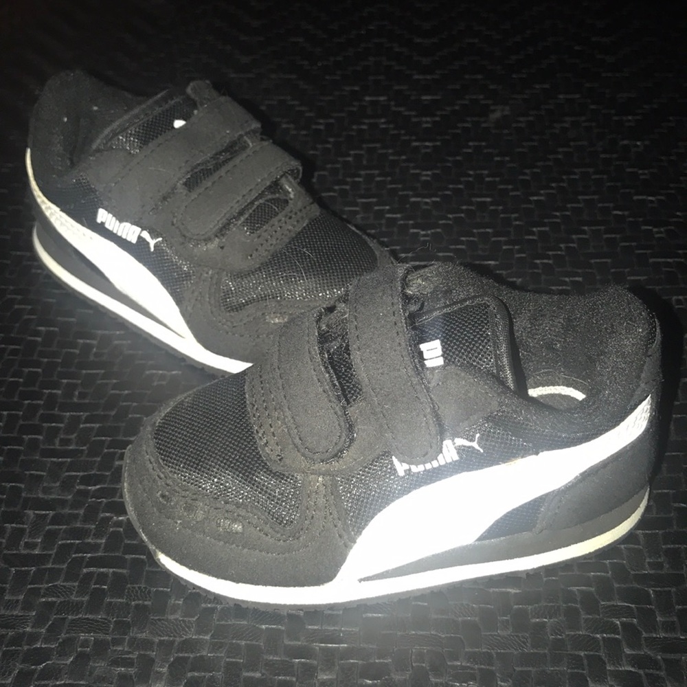 Puma Velcro shoes